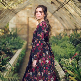 card-image img-fluid